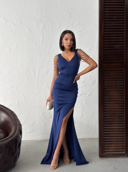 Rochie eleganta lunga tip sirena accesorizata cu lantisoare - Img 8