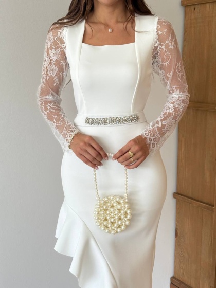Rochie midi eleganta cu dantelă și detalii volan