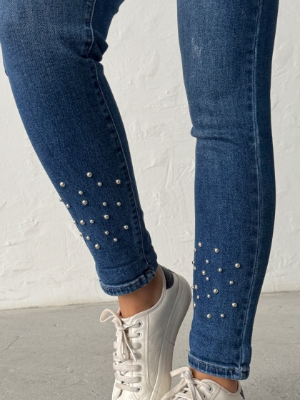 Blugi mom fit elastici accesorizați cu perle aplicate la tiv - Img 7