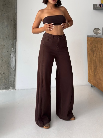Blugi wide leg elastici cu croi extra evazat