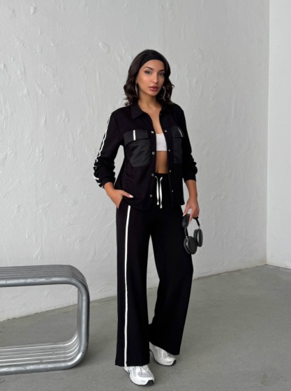 Compleu cu pantaloni evazati si buzunare din fas  - Img 3