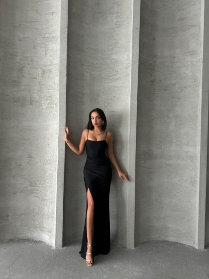 Rochie eleganta cu siret la spate accesorizata cu strasuri - Img 6