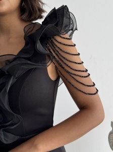 Rochie eleganta lunga tip sirena accesorizata cu lantisoare - Img 3