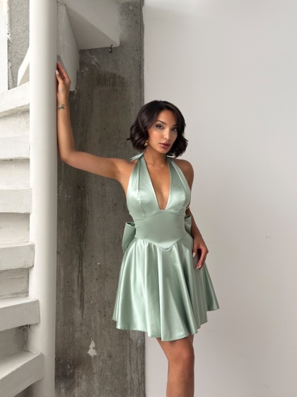 Rochie eleganta scurta din satin cu funda la spate - Img 6