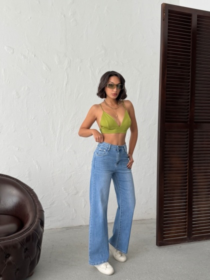 Blugi evazati cu rupturi la spate - Img 7