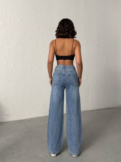 Blugi evazati elastici accesorizati cu strasuri - Img 4