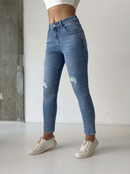 Blugi mom fit elastici cu rupturi și efect de stropi de vopsea - Img 3
