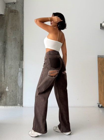 Blugi wide-leg cu rupturi pe posterior - Img 2