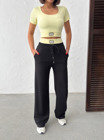 Compleu sport cu bluza scurta - Img 2