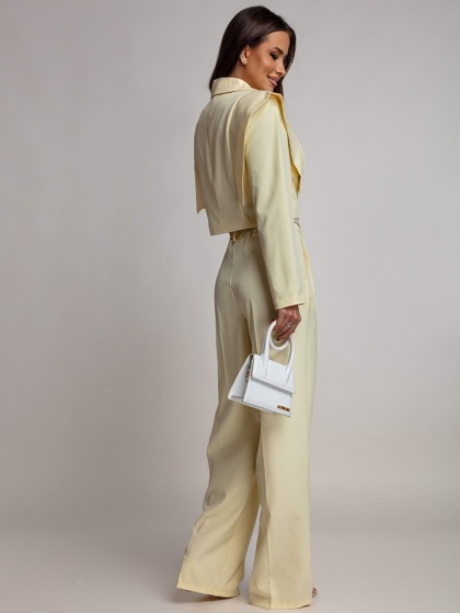 Costum cu pantalon evazat si sacou scurt - Img 5