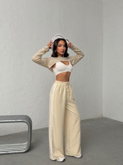 Pantaloni evazati cu detaliu dungi - Img 3