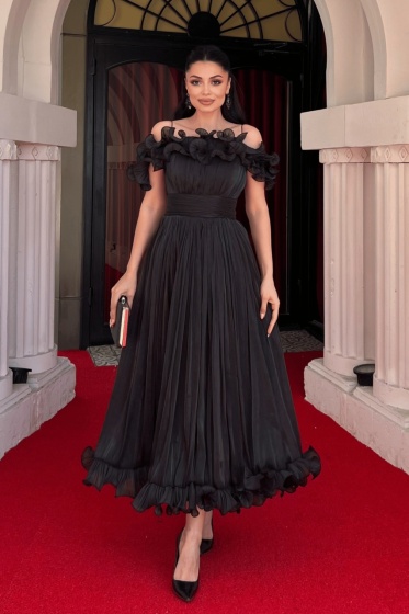 Rochie eleganta din satin creponat cu detaliu volan - Img 2