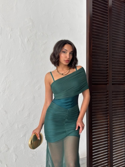 Rochie eleganta lunga tip sirena din tull