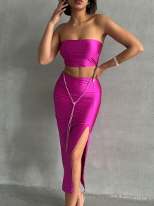 Rochie eleganta stransa pe corp cu accesoriu lant - Img 2