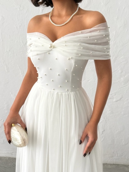 Rochie lunga din tull cu detalii perle