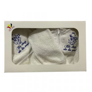 Set de baie 3 piese, halat, prosop cu capison si manusa, broderie ingeras, cu mesaj, alb/bleumarin, en gros