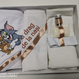Trusou de botez, 6 piese Tom&Jerry, imprimat, cafeniu