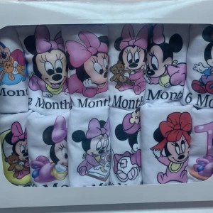 Set body bebe Disney, 12 piese, 1-12 luni, fetite, maneca scurta, en gros
