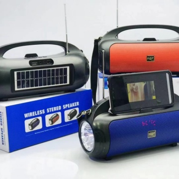 F311 - Boxa Radio Portabilă, Încărcare Solară, Lanternă, Bluetooth, Card, USB-A, AUX, Albastru - Img 6