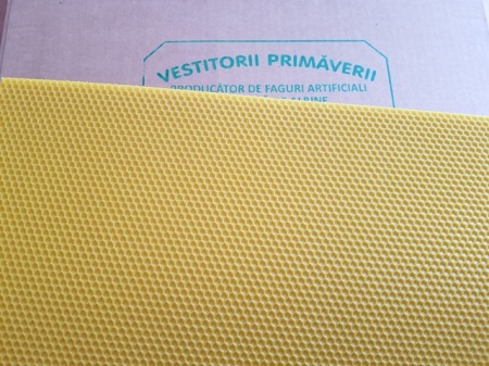 Faguri din ceara 1/2 - pachet 2.5 kg - 99.5 lei