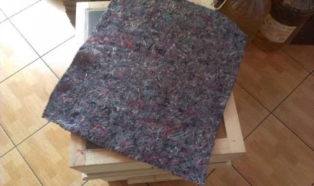 Pasla pentru izolat podisorul 42 x 50 cm - pentru stupi pe 10 rame - Img 3