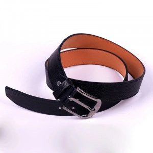 Set cadou cu ceas barbatesc, curea, breloc chei si ochelari soare Fancy