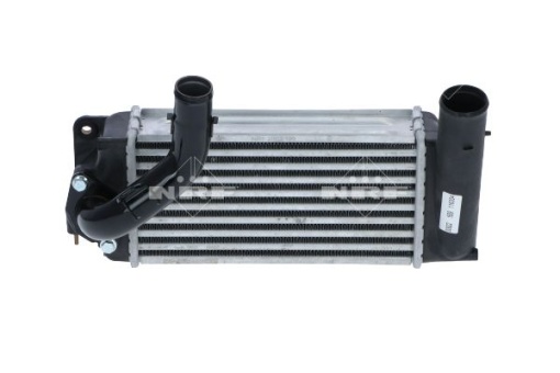 Intercooler potrivit TOYOTA AURIS 1.4D 03.07-09.12