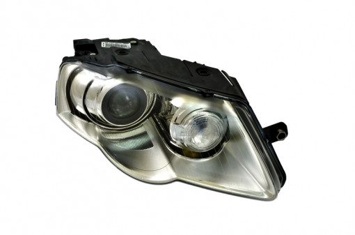 Far Dreapta (xenon, D1S/H7/W5W, electric, cu motor) potrivit VW PASSAT B6 -11.10