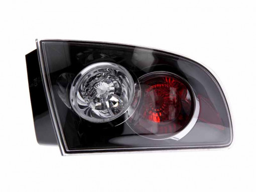 Stop tripla lampa spate stanga ( exterior , Semnalizator alb, culoare sticla: rosu) MAZDA 3 LIMUZINA 2003-2006