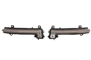 Semnalizator Dreapta/Stanga (galben, LED, dinamic; set; Versiunea negru) potrivit BMW 1 (F20), 1 (F21), 2 (F22, F87), 2 (F23), 3 (F30, F80), 3 (F31) 1.5-3.0H 03.09- 10.09- - Img 1