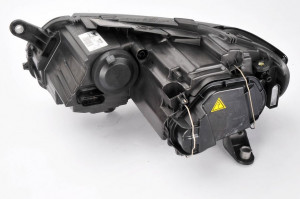 Far Dreapta (bi-xenon, D3S, electric, cu motor, culoare semnalizator: transparent) potrivit VW PASSAT ALLTRACK B7, PASSAT B7 potrivit VW 08.10-12.14 - Img 4