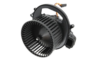 Ventilator habitaclu potrivit BMW 1 (F20), 1 (F21), 2 (F22, F87), 2 (F23), 3 (F30, F80), 3 (F31), 3 GRAN TURISMO (F34), 4 (F32, F82), 4 (F33, F83), 4 GRAN COUPE (F36) 1.5-3.0H 07.11- - Img 1