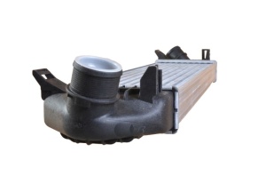 Intercooler potrivit VOLVO S80 II; FORD C-MAX, C-MAX II, FOCUS C-MAX, FOCUS II, FOCUS III, FOCUS III/HATCHBACK, FOCUS II/KOMBI, GALAXY II, GRAND C-MAX, KUGA I, KUGA II 1.6D-2.5 10.03-12.19 - Img 3