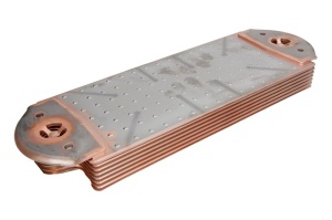 Radiator ulei (150x39x420mm, numar nervuri: 7) potrivit RVI MAGNUM; VOLVO FH, FH II, FH16, FH16 II, FM, FM II D11A-370-DXi13 10.04- - Img 2