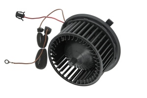 Ventilator habitaclu potrivit VW CADDY II, CADDY II/MINIVAN, GOLF III, GOLF IV, VENTO 1.4-Electric 08.91-01.04 - Img 1