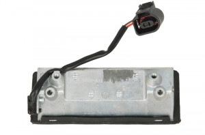 Maner capac portbagaj cu locas incuietoare, negru potrivit SEAT ALHAMBRA; VW CADDY III, GOLF IV, LUPO I, MULTIVAN V, POLO, POLO III, SHARAN, TRANSPORTER V 1.0-3.2 1994-2015 - Img 2