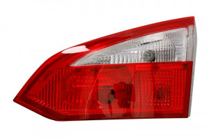 Stop lampa spate Dreapta (partea interioara) potrivit FORD FOCUS III; 07.10-02.20 - Img 1