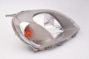 Far Dreapta (halogen, H4/PY21W, electric, fara motoras, culoare insertie: gri) potrivit TOYOTA YARIS -06.03 - Img 2
