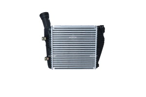 Intercooler potrivit AUDI Q7; VW TOUAREG 3.0D 11.04-03.18 - Img 3