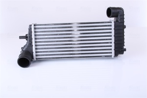 Intercooler potrivit FORD C-MAX II, FOCUS III, FOCUS III/HATCHBACK, FOCUS III/KOMBI, GRAND C-MAX, KUGA II, TOURNEO CONNECT V408 NADWOZIE WIELKO, TRANSIT CONNECT 1.5D/1.6D 07.10- - Img 1