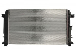 Radiator motor potrivit MERCEDES SPRINTER 3,5-T (B906), SPRINTER 3-T (B906), SPRINTER 4,6-T (B906), SPRINTER 5-T (B906); VW CRAFTER 30-35, CRAFTER 30-50 1.8-3.5 - Img 2