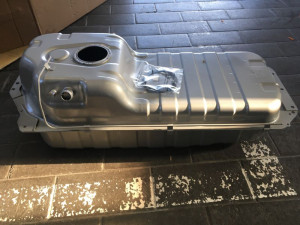 Rezervor combustibil 80l potrivit KIA SORENTO I 2.5D/3.3 08.02- - Img 1