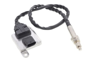 Senzor NOx potrivit VW CRAFTER 30-35, CRAFTER 30-50 2.5D 04.06-05.13 - Img 1