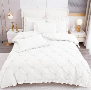 Lenjerie de pat cu Pliuri si Volanas, FINET pentru 2 persoane, 4 piese , cod produs H21-3816