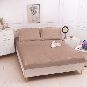 Cearsaf cu elastic tip Damasc, 180x200cm + 2 fete de perna, cod produs H21-10465