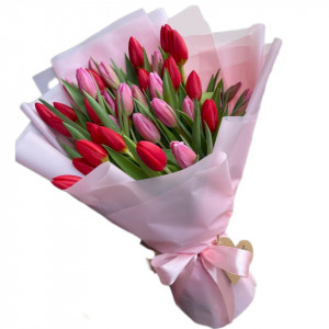 Buchet de flori 31 LALELE