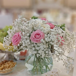 BOLURI CU Gypsophila și Trandafiri / Aranjamente florale nuntă/botez