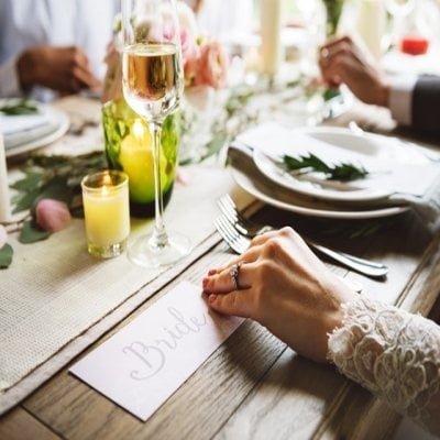 Tips-uri despre alegerea si trimiterea invitatiilor de nunta