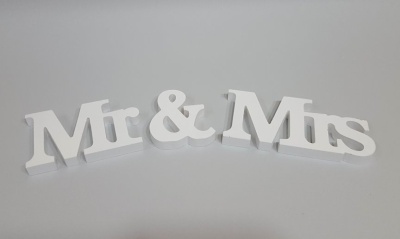 Decoratiune litere Mr & Mrs - Img 2