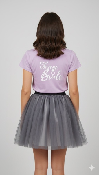 Tricou lila inscriptionat cu Team Bride, cu fusta gri - Img 2